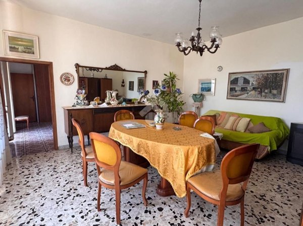 appartamento in vendita a Mondragone