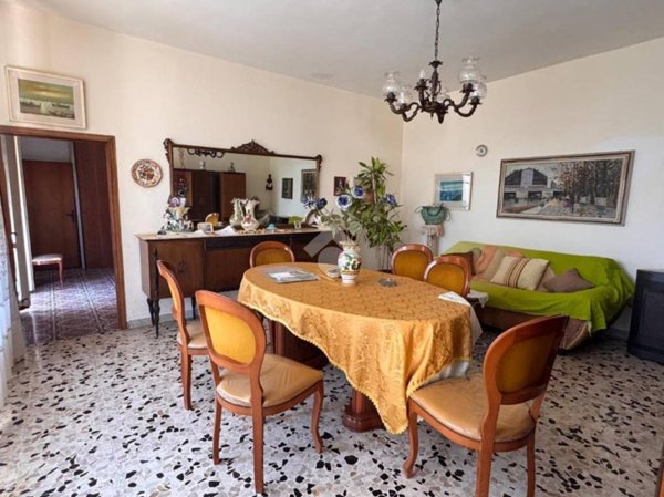 appartamento in vendita a Mondragone