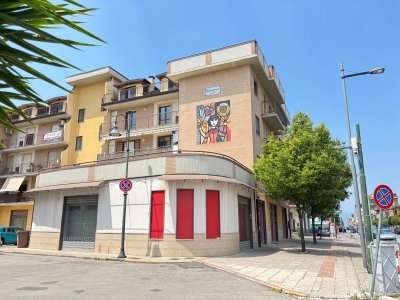 appartamento in vendita a Mondragone