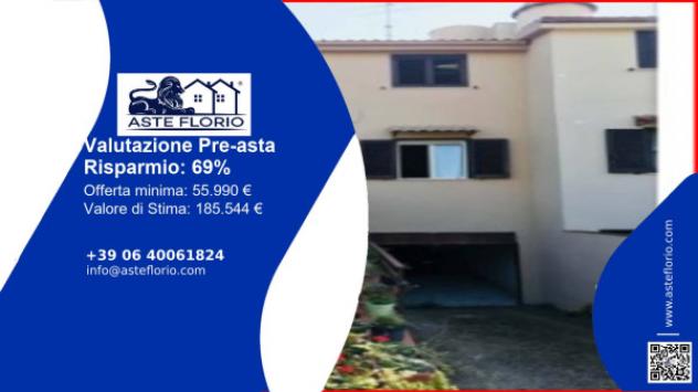 casa indipendente in vendita a Mondragone