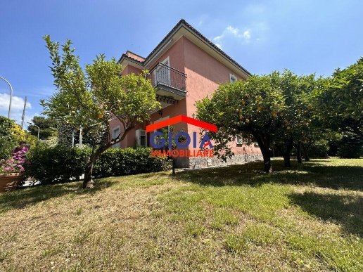 villa in vendita a Mondragone