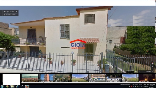 casa indipendente in vendita a Mondragone