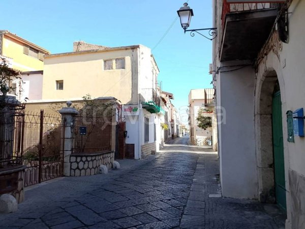 appartamento in vendita a Mondragone