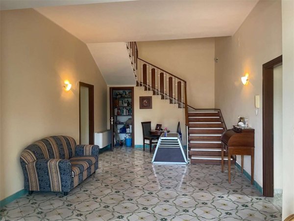 pentavano in vendita a Mondragone