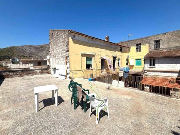 appartamento in vendita a Mondragone