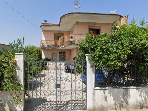 appartamento in vendita a Mondragone