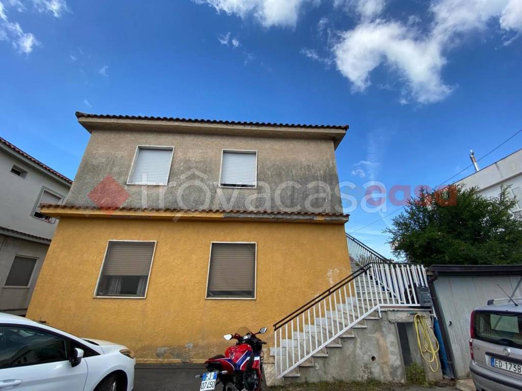 appartamento in vendita a Mondragone