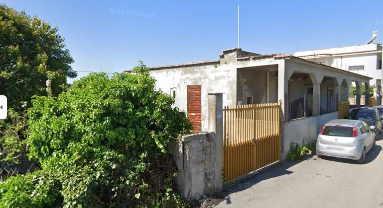 casa indipendente in vendita a Mondragone