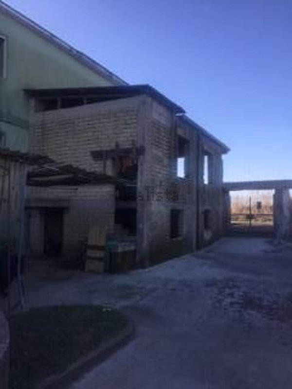 appartamento in vendita a Mondragone