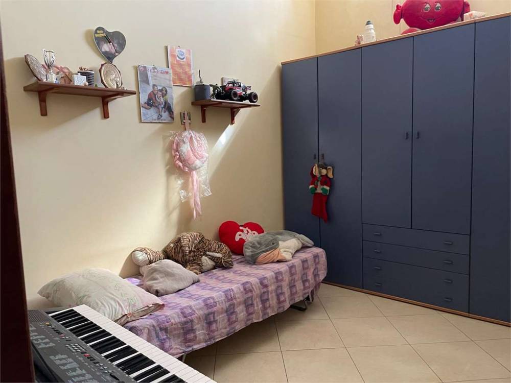 intera palazzina in vendita a Mondragone