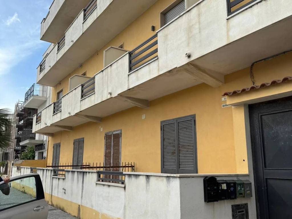 appartamento in vendita a Mondragone