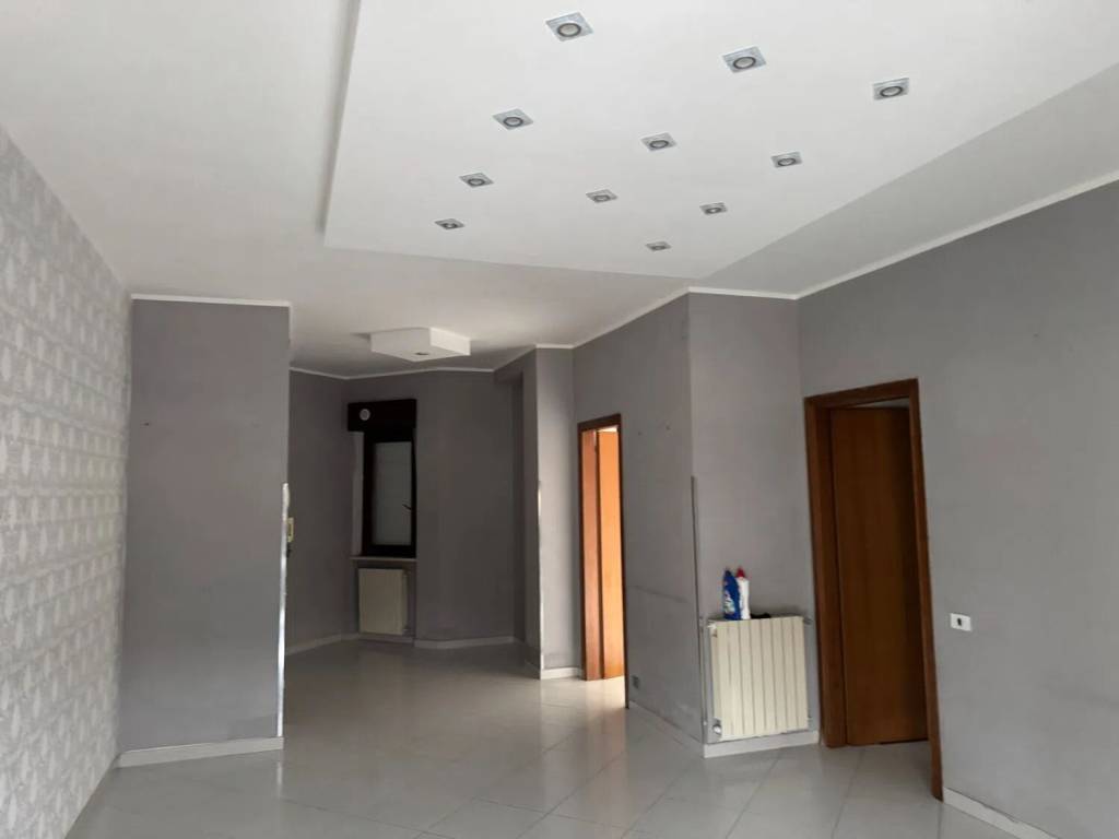 appartamento in vendita a Mondragone