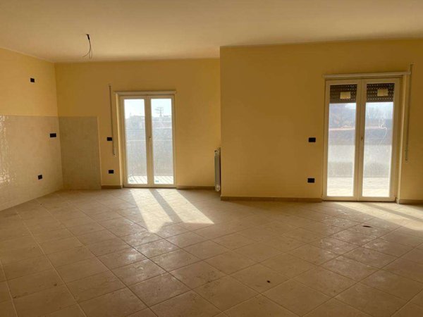 appartamento in vendita a Mondragone