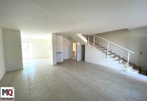 appartamento in vendita a Mondragone