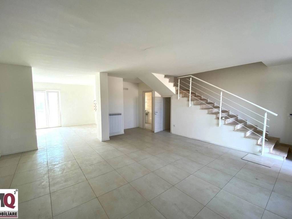 appartamento in vendita a Mondragone