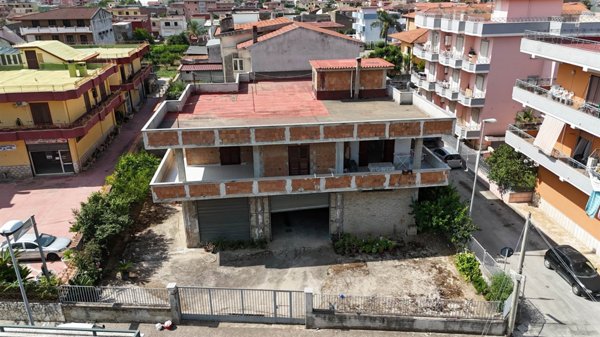 appartamento in vendita a Mondragone