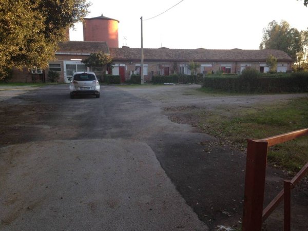 intera palazzina in vendita a Mondragone