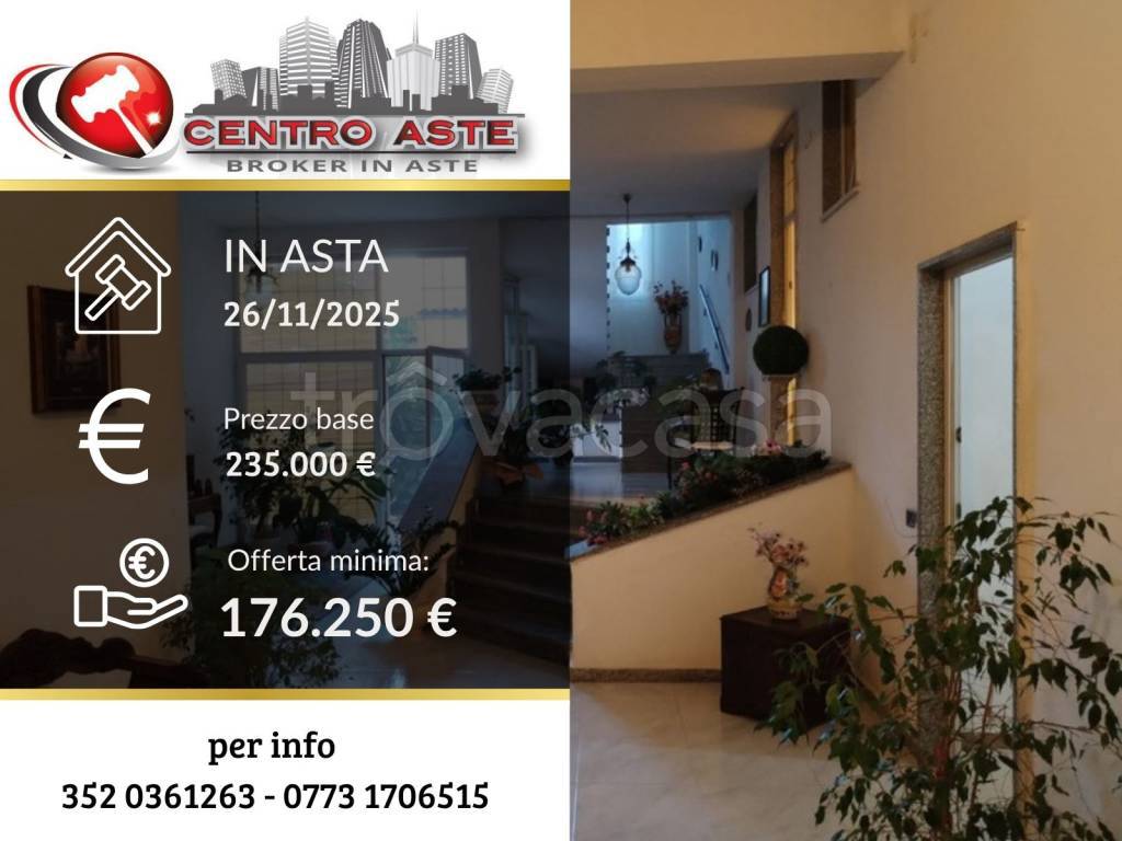 casa indipendente in vendita a Mondragone