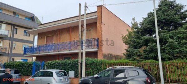 appartamento in vendita a Mondragone