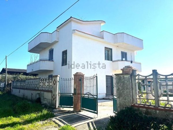 appartamento in vendita a Mondragone