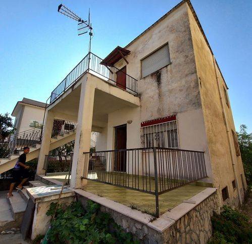 appartamento in vendita a Mondragone