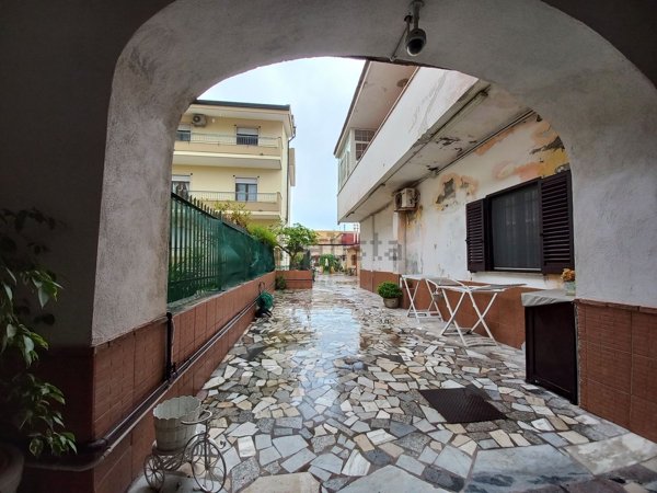 appartamento in vendita a Mondragone