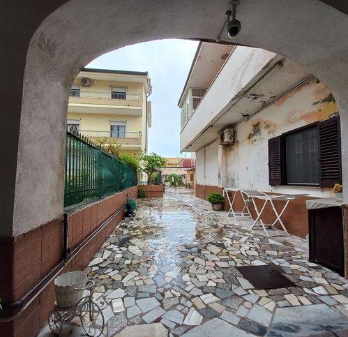 appartamento in vendita a Mondragone