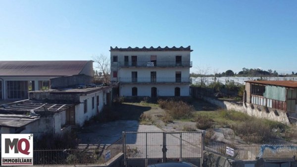 appartamento in vendita a Mondragone