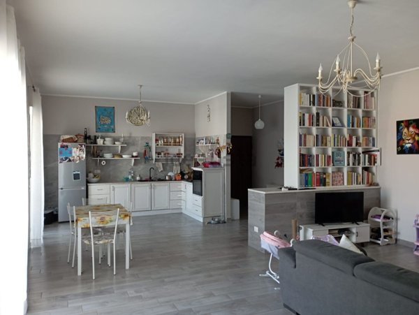 appartamento in vendita a Mondragone