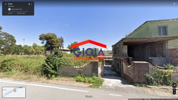 casa indipendente in vendita a Mondragone