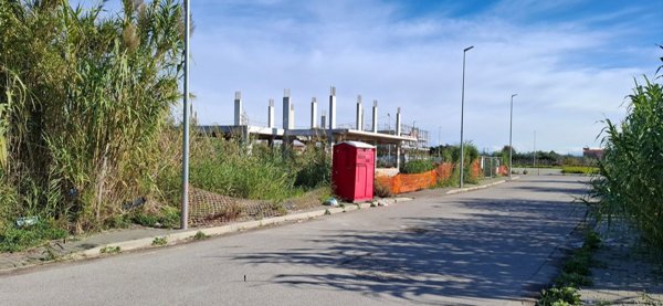 casa indipendente in vendita a Mondragone