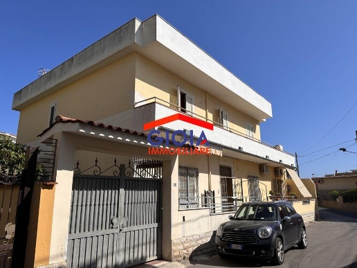 appartamento in vendita a Mondragone