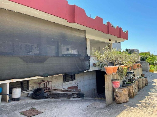 casa indipendente in vendita a Mondragone