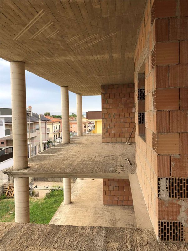 appartamento in vendita a Mondragone