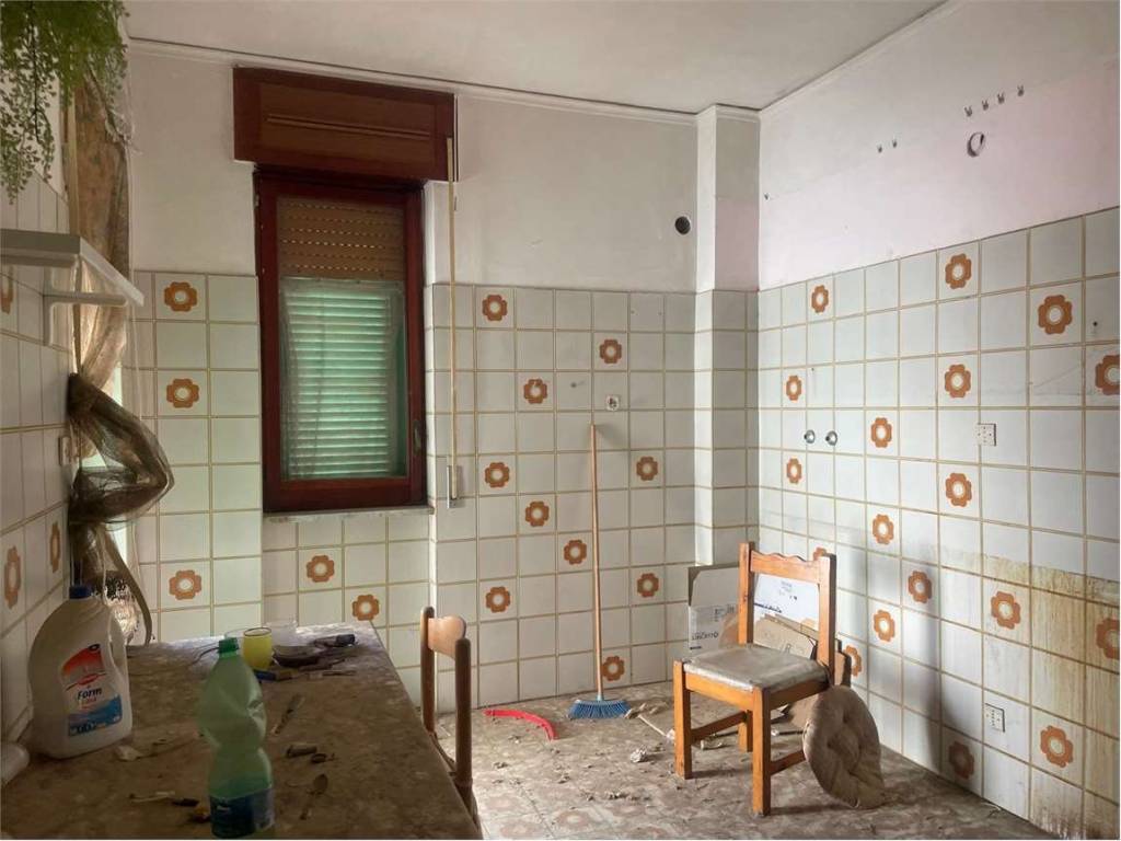 appartamento in vendita a Mondragone