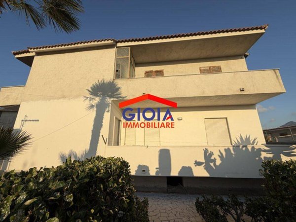 appartamento in vendita a Mondragone in zona Levagnole