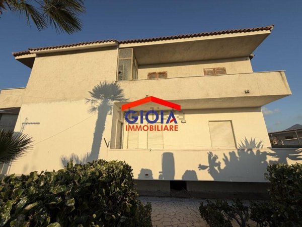 appartamento in vendita a Mondragone in zona Levagnole