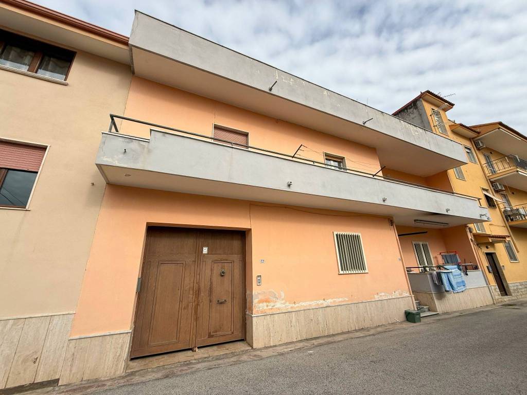 appartamento in vendita a Mondragone