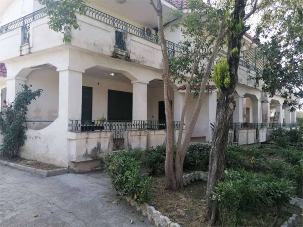 intera palazzina in vendita a Mondragone in zona Pescopagano
