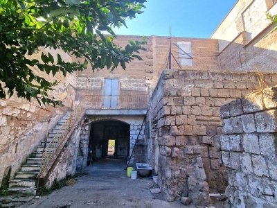 rudere in vendita a Mondragone