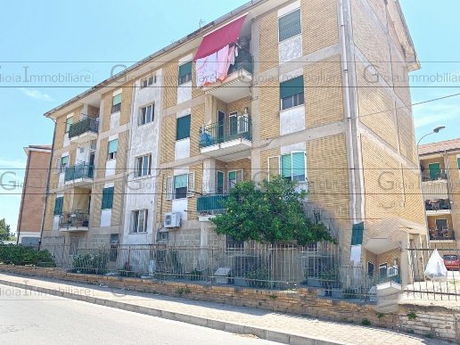 appartamento in vendita a Mondragone