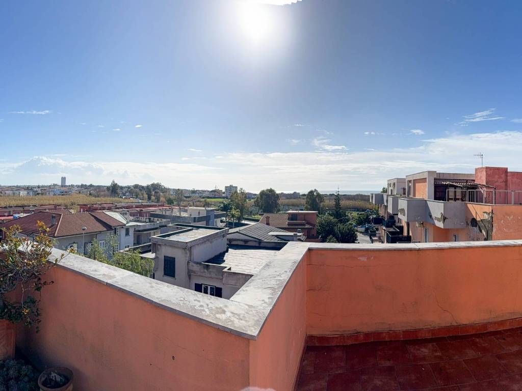 appartamento in vendita a Mondragone