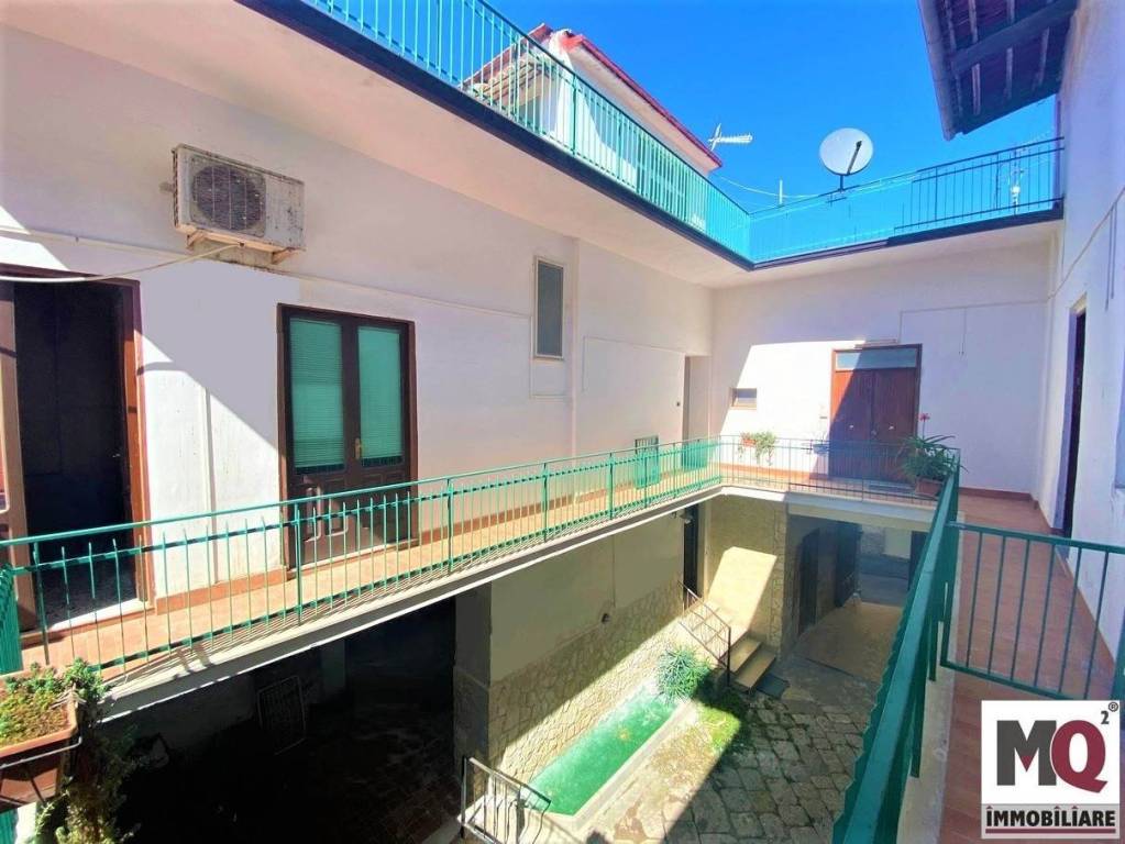 appartamento in vendita a Mondragone