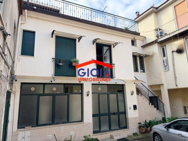 appartamento in vendita a Mondragone