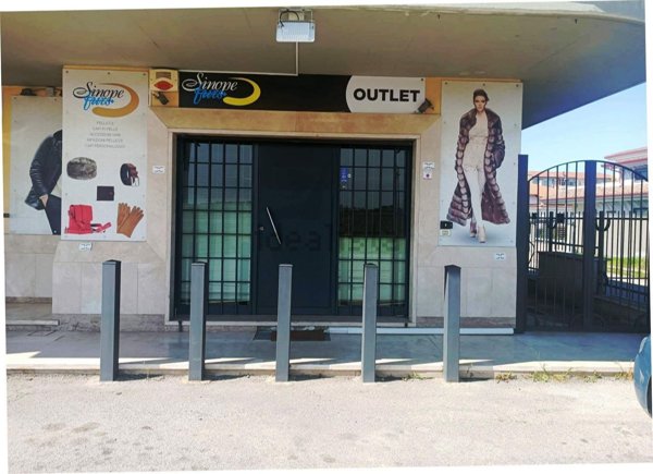 casa indipendente in vendita a Mondragone