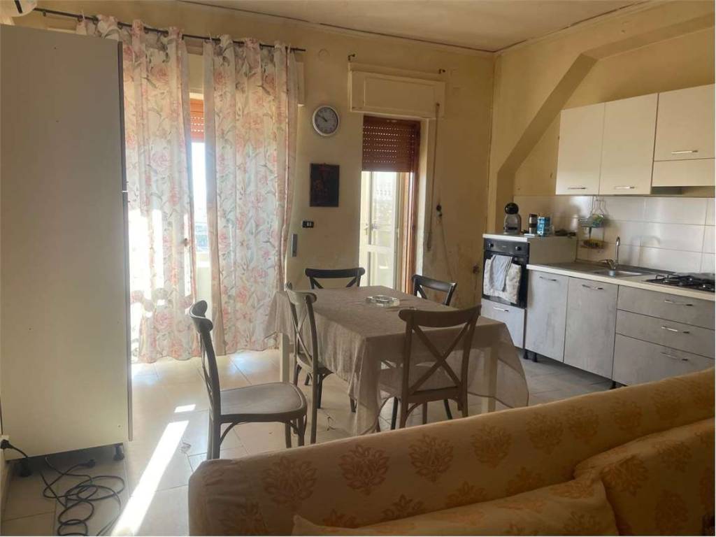 appartamento in vendita a Mondragone