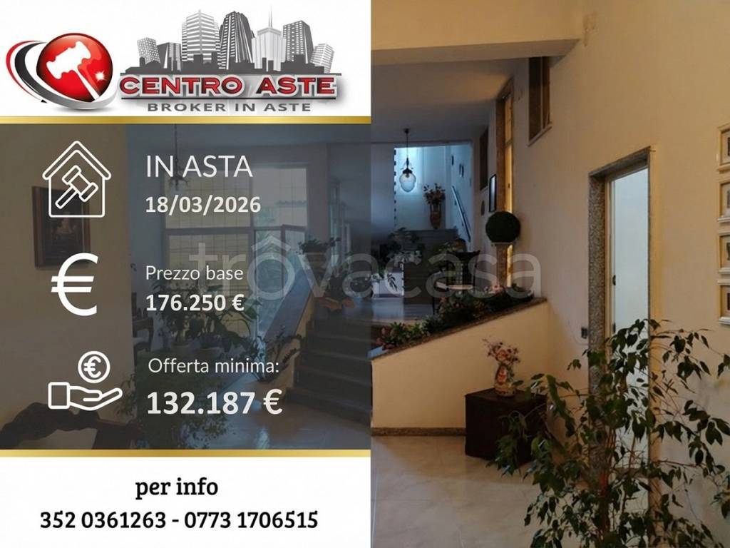 casa indipendente in vendita a Mondragone