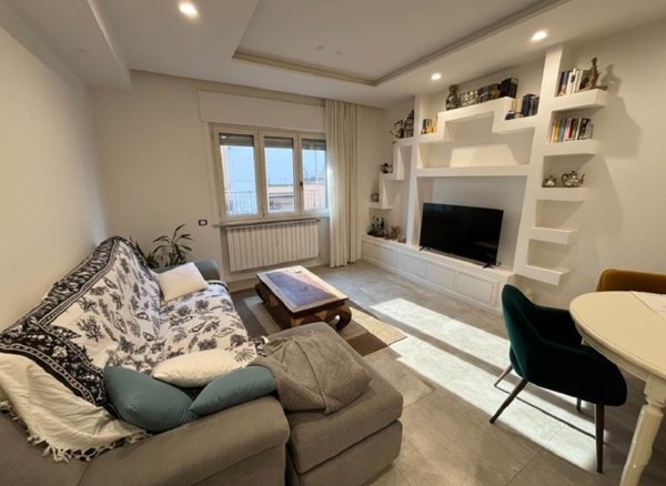 appartamento in vendita a Mondragone