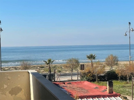 appartamento in vendita a Mondragone