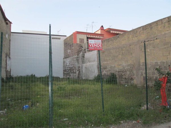 casa indipendente in vendita a Mondragone